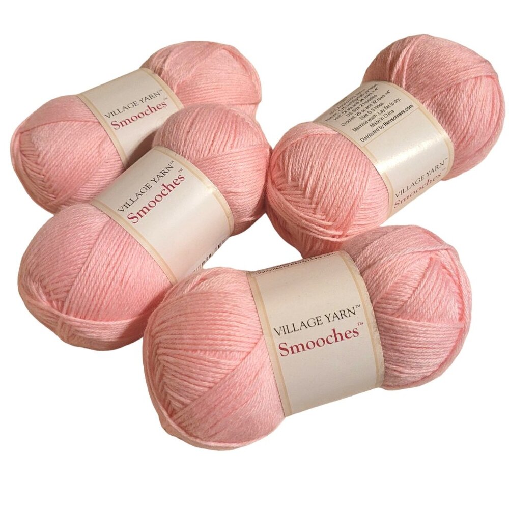 Village Yarn Smooches Lot 4 Baby Pink Acrylic/Nylon 196 Yards 1.75 oz No 3 Light